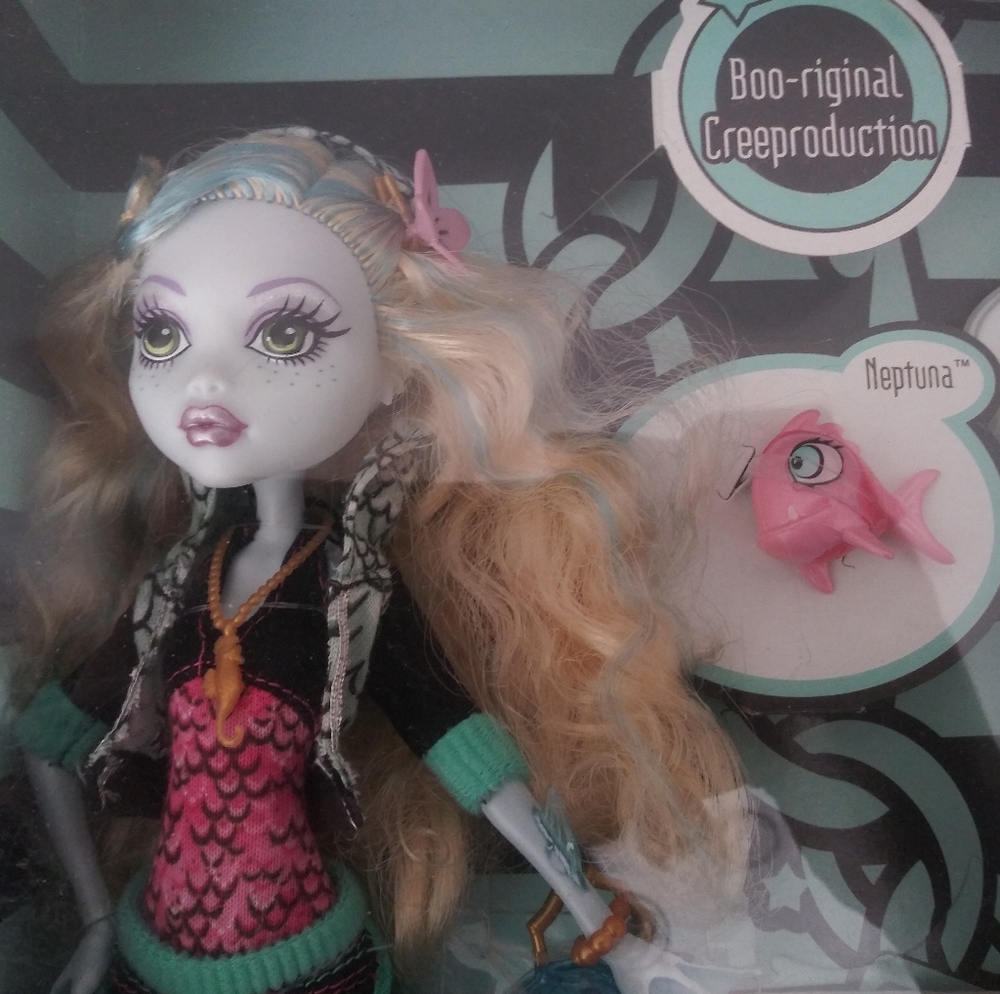 Creeproduction Lagoona Blue Monster High Doll, In Box - Picture 3 of 7
